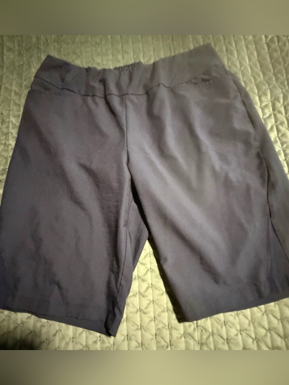 Tail White Label black pull on shorts 10 inch inseam size 14